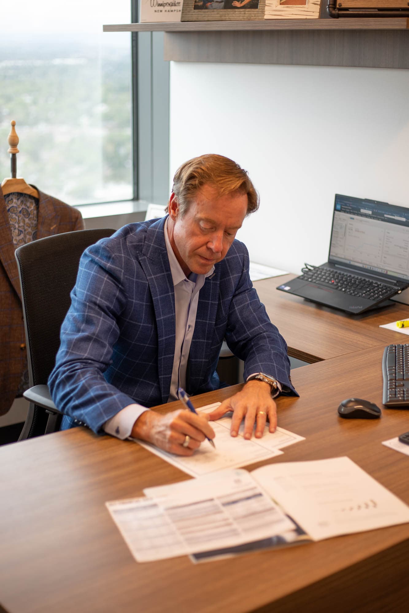 Advisor walking clients through an estate planning roadmap